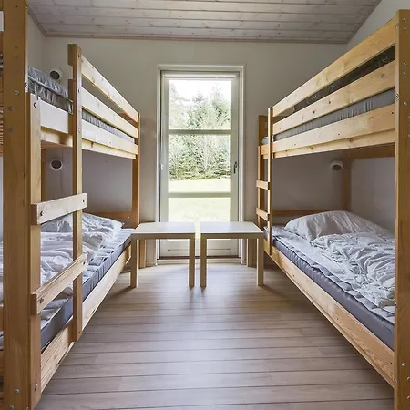 Three-bedroom Holiday In Hals